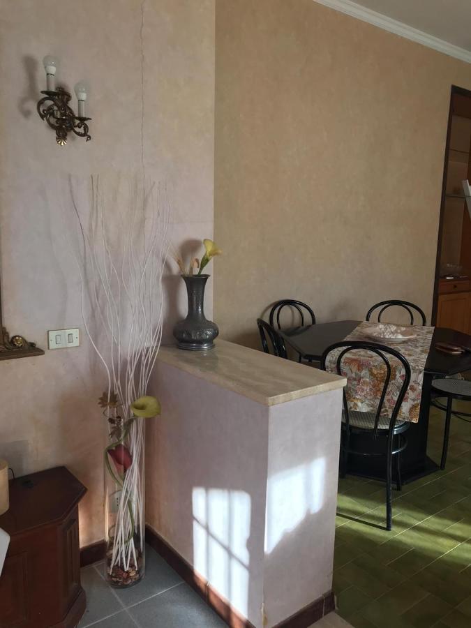 Villa Immersa Nel Verde A Lanzo dʼIntelvi Dış mekan fotoğraf